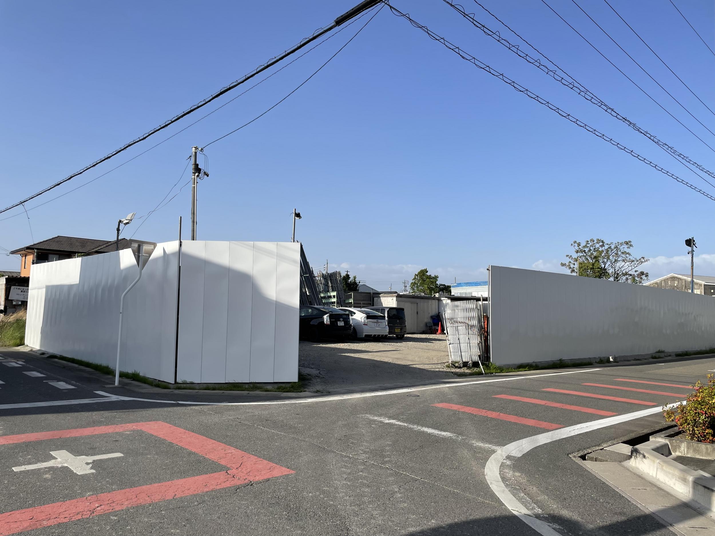看板サイト:[解体会社の看板]激安で魅力的な看板デザインと施工を提供の作業記録